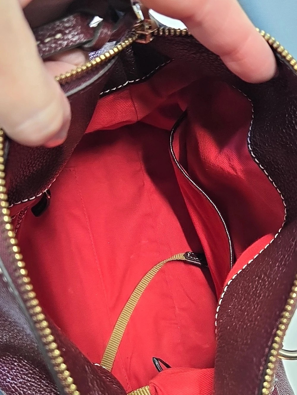 Dooney & Bourke City Barlow Satchel Burgundy Leather - Picture 10 of 11